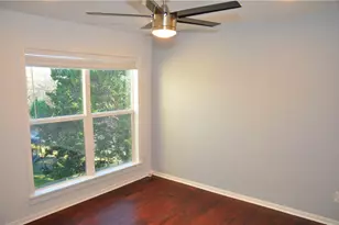 [Address not provided], Austin, TX 78741 - Photo 12