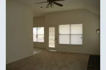 1007 Black Locust Drive, Pflugerville, TX 78660 - Photo 4