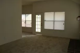 1007 Black Locust Dr, Pflugerville, TX 78660 - Photo 2