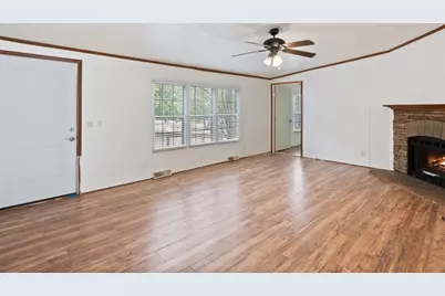 111 Greenslope Cove, Bastrop, TX 78602 - Photo 4