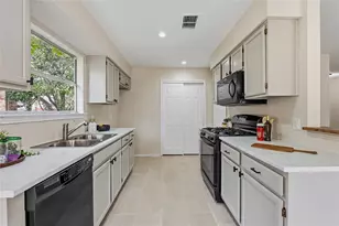 1909 Aster Pass, Cedar Park, TX 78613 - Photo 4