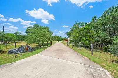 1012 Quail Ridge Drive, Dripping Springs, TX 78620 - Photo 4
