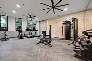 2500 Longview St, Austin, TX 78705 - Photo 26