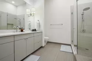 555 E 5th St, Austin, TX 78701 - Photo 26