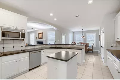 2801 Lenwood Court, Austin, TX 78738 - Photo 10