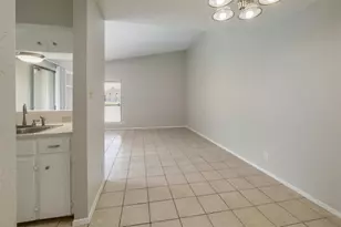 5808 Emerald Forest Dr, Austin, TX 78745 - Photo 8