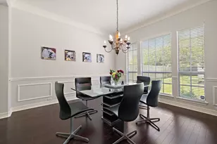 3818 Forest Creek Dr, Round Rock, TX 78664 - Photo 10