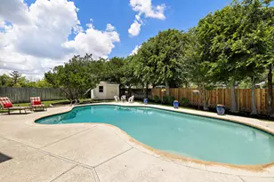 3818 Forest Creek Dr, Round Rock, TX 78664 - Photo 32