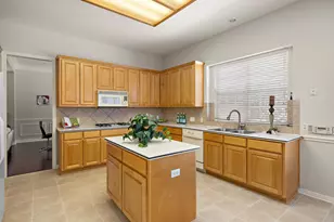 3818 Forest Creek Dr, Round Rock, TX 78664 - Photo 12