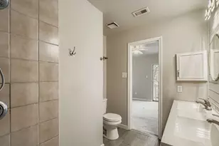 1827 River Crossing Cir, Austin, TX 78741 - Photo 16