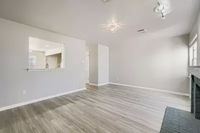1827 River Crossing Circle #C, Austin, TX 78741 - Photo 6