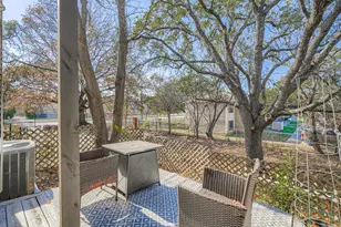1827 River Crossing Cir, Austin, TX 78741 - Photo 26