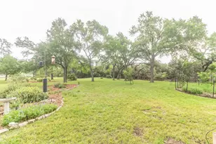 10905 W Cave Blvd, Dripping Springs, TX 78620 - Photo 34