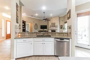 10905 W Cave Blvd, Dripping Springs, TX 78620 - Photo 14