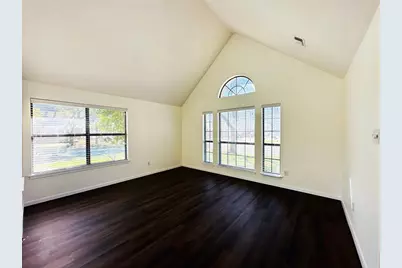 306 Applewood Drive, Pflugerville, TX 78660 - Photo 4