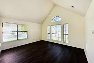 306 Applewood Dr, Pflugerville, TX 78660 - Photo 4
