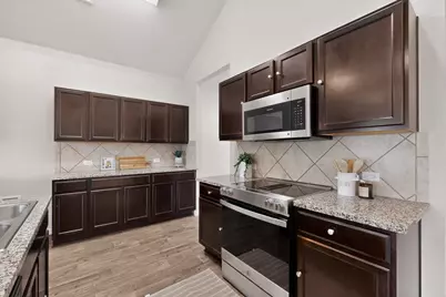 5905 Diamondleaf Bend, Austin, TX 78724 - Photo 12