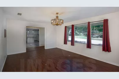 403 4th Avenue, Smithville, TX 78957 - Photo 6