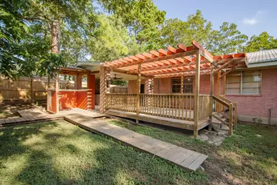 403 4th Avenue, Smithville, TX 78957 - Photo 12