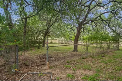 943 Honeysuckle Drive, Killeen, TX 76549 - Photo 20