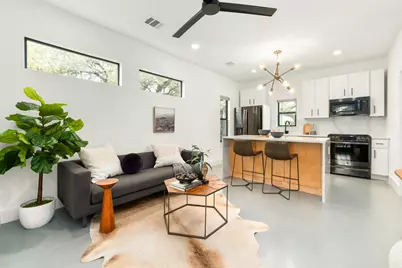 1183 Oakgrove Avenue #2, Austin, TX 78702 - Photo 4
