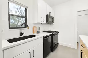 1183 Oak Grove Ave, Austin, TX 78702 - Photo 8