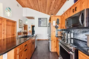 1813 Graveyard Point Rd, Austin, TX 78734 - Photo 10