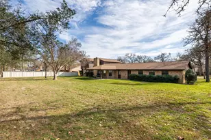 1704 Yokley Rd, Rockdale, TX 76567 - Photo 32