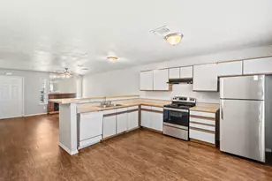 1841 River Crossing Cir, Austin, TX 78741 - Photo 8