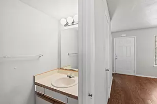 1841 River Crossing Cir, Austin, TX 78741 - Photo 6
