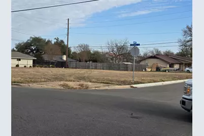 204 E Central Drive, Georgetown, TX 78628 - Photo 1