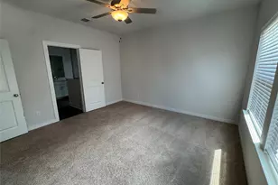 105 Sorghum Dr, Hutto, TX 78634 - Photo 8