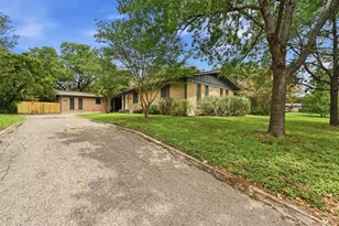 8910 Little Walnut, Austin, TX 78758 - Photo 2