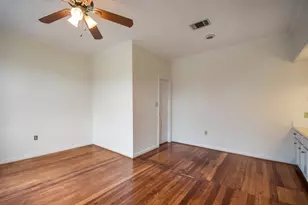 609 Harthan St, Austin, TX 78703 - Photo 14