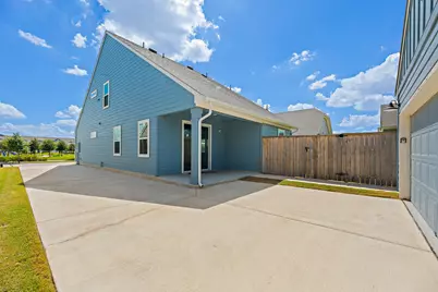 207 Cherry Blossom Lane, Taylor, TX 76574 - Photo 34