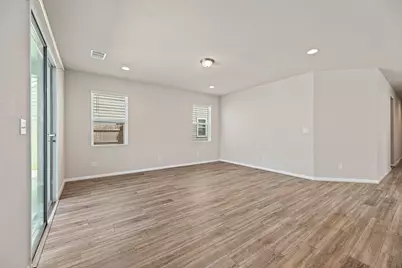 207 Cherry Blossom Lane, Taylor, TX 76574 - Photo 6
