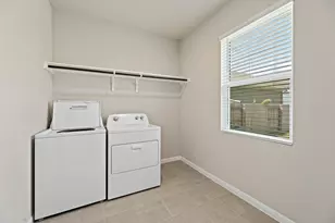 207 Cherry Blossom Ln, Taylor, TX 76574 - Photo 34