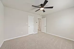 207 Cherry Blossom Ln, Taylor, TX 76574 - Photo 30