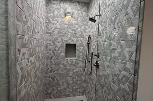 409 Clover Ct, Austin, TX 78745 - Photo 16