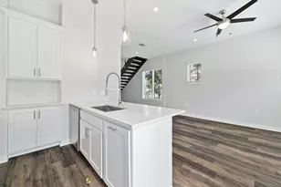12001 Vista Parke Dr, Austin, TX 78726 - Photo 8