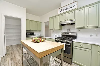 2305 Vernell Way, Round Rock, TX 78664 - Photo 10