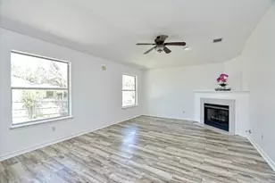 2305 Vernell Way, Round Rock, TX 78664 - Photo 6