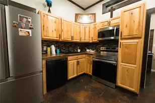 143 County Rd, Paige, TX 78659 - Photo 32