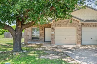 250 Marvin Cove, Hutto, TX 78634 - Photo 2