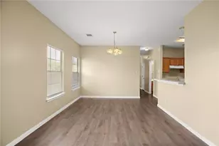 250 Marvin Cove, Hutto, TX 78634 - Photo 4