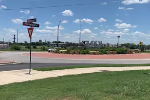 1501 N Burleson St, Kyle, TX 78640 - Photo 30