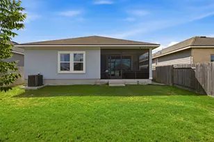 208 Winding Hollow Ln, Georgetown, TX 78628 - Photo 26