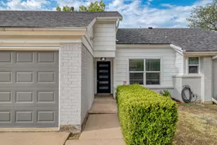 3213 Western Dr, Austin, TX 78745 - Photo 2