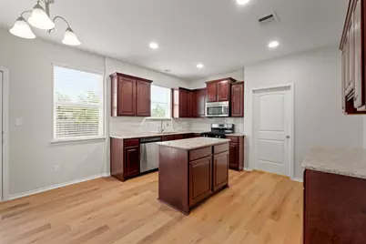 116 W Aspen Trail, Round Rock, TX 78664 - Photo 10