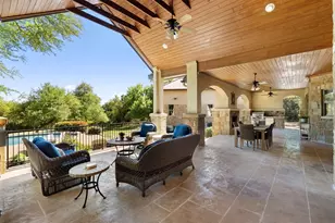 220 Escalera Pkwy, Georgetown, TX 78628 - Photo 32